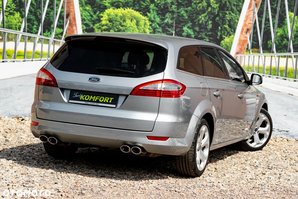Ford Mondeo 2.5 Titanium X - 36