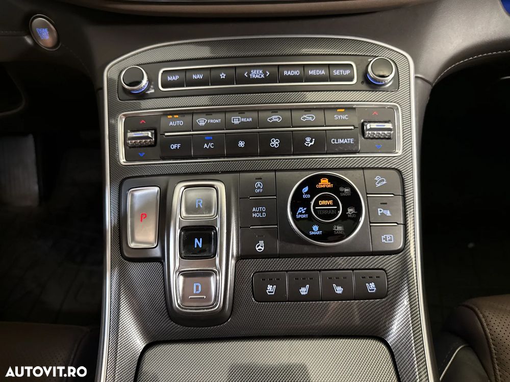Hyundai Santa Fe - 18