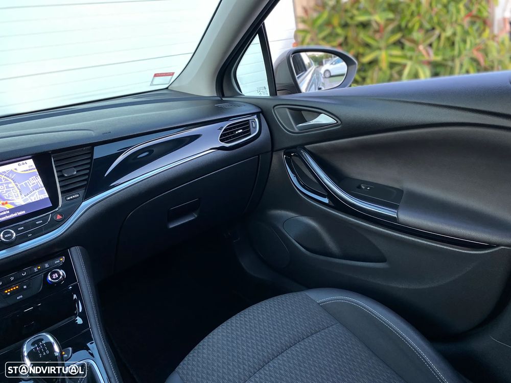 Opel Astra 1.6 CDTI Dynamic Sport - 20