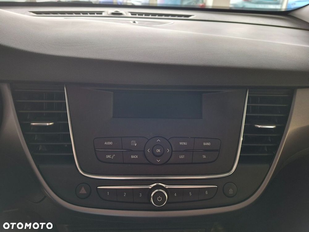 Opel Crossland - 22