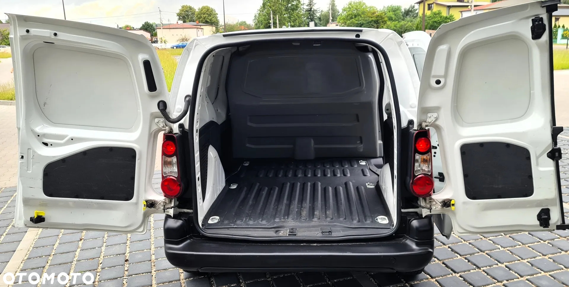 Peugeot Partner Berlingo - 17
