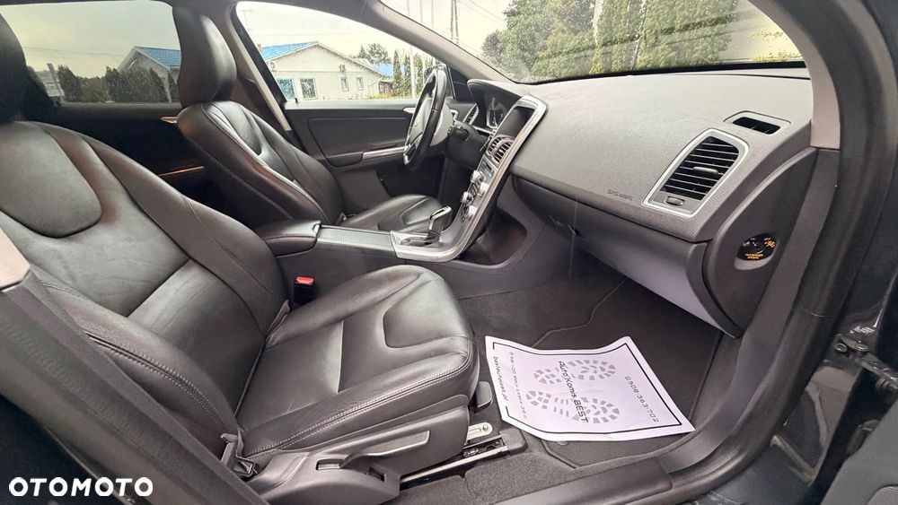 Volvo XC 60 - 11
