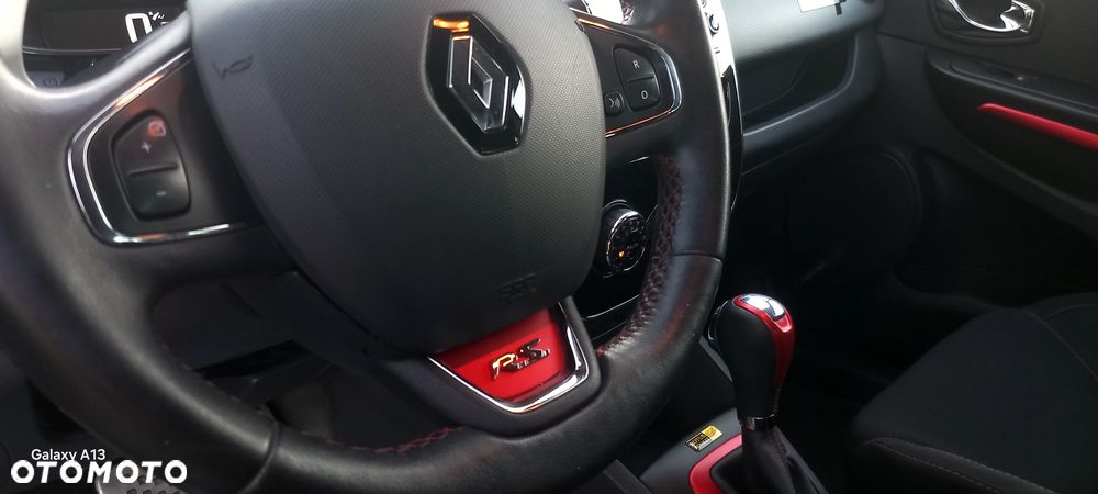 Renault Clio TCe 200 EDC Sport R.S - 18