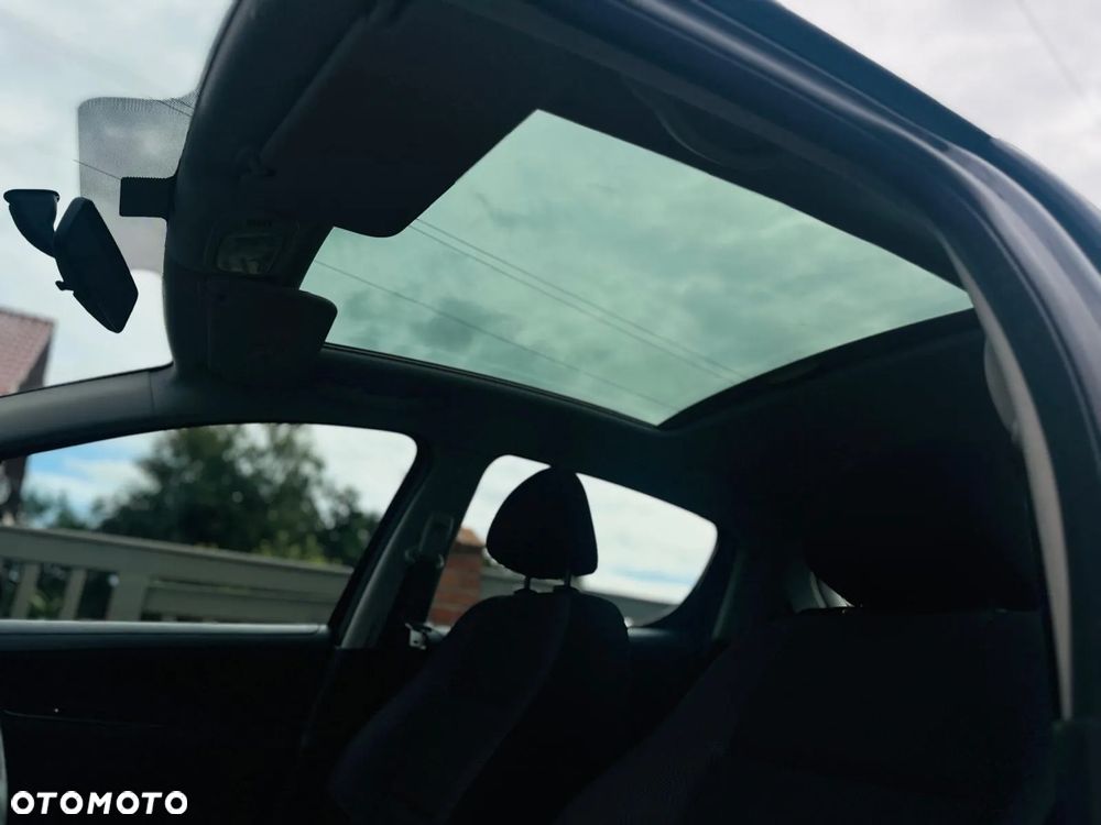 Peugeot 207 1.6 Premium - 8