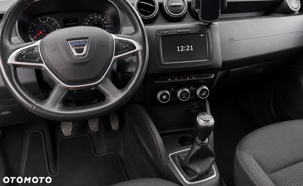 Dacia Duster 1.6 SCe Urban Explorer S&S - 10