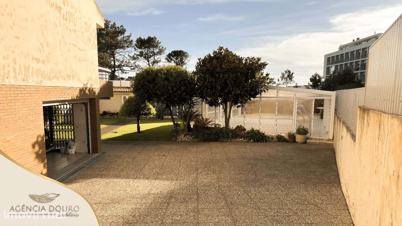 Moradia geminada T5 em Ovar - Grande imagem: 3/29