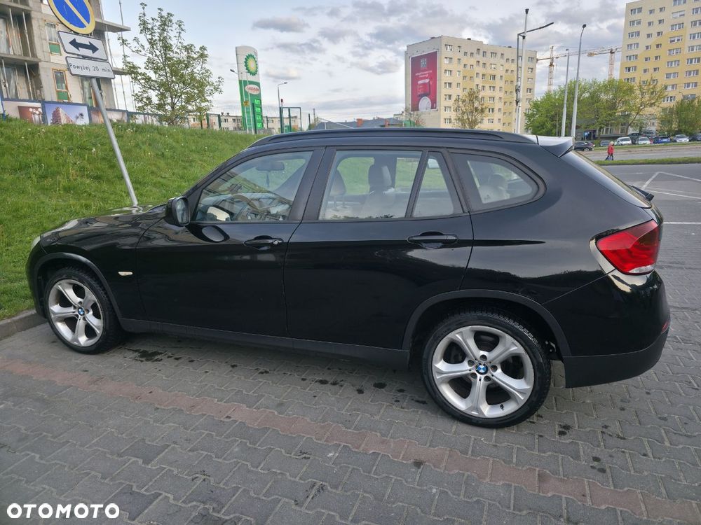 BMW X1 sDrive18i - 3