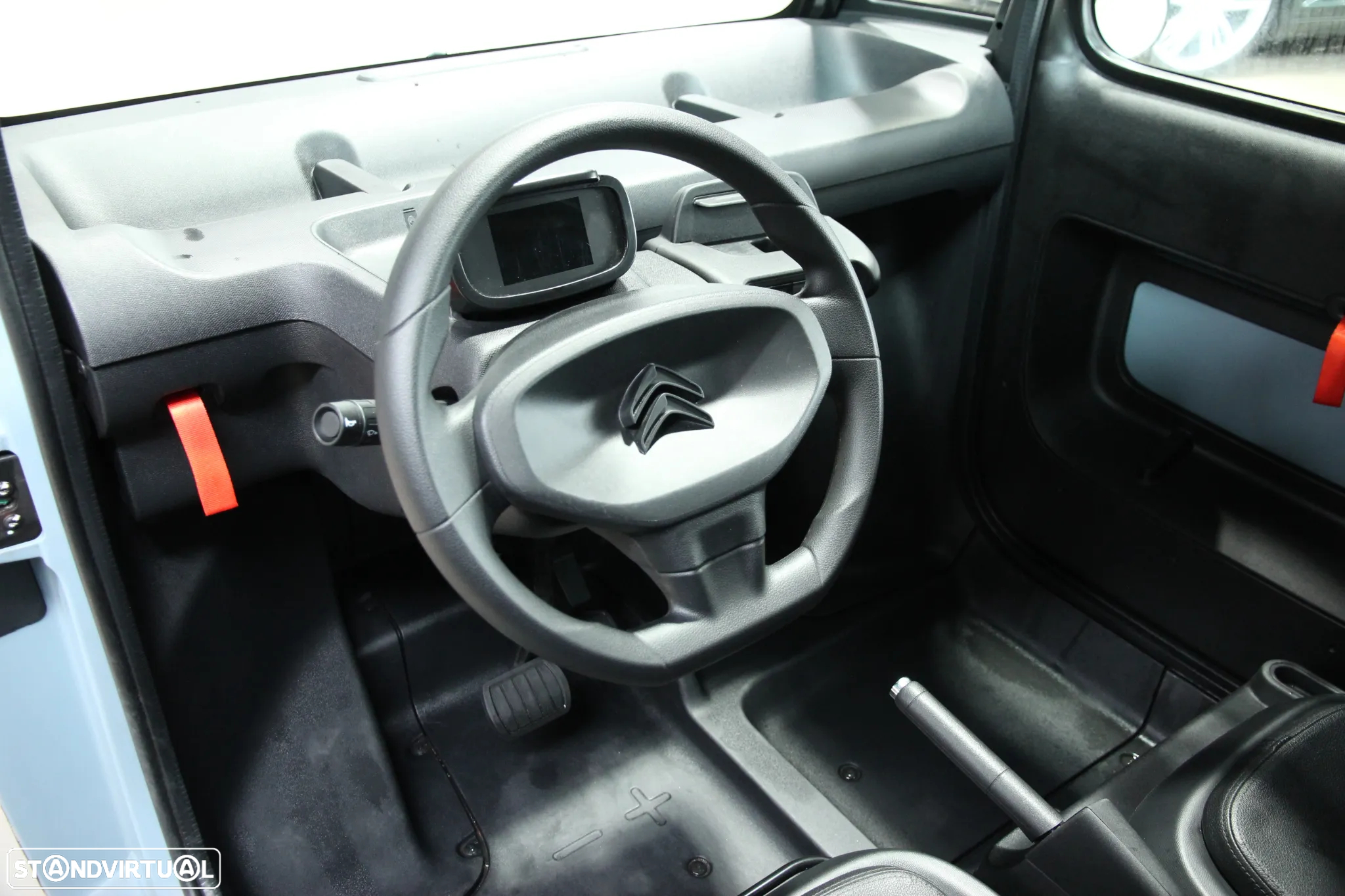 Citroën Ami - 11