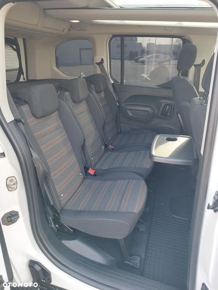 Opel Combo 1.5 CDTI Elite S&S - 11