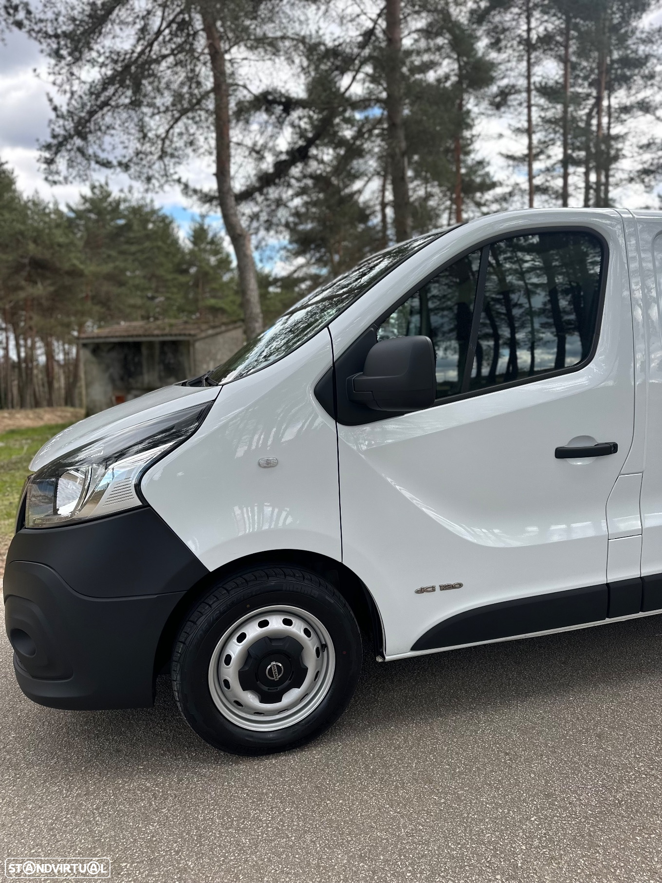 Nissan NV300 - 9