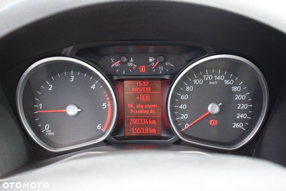 Ford Mondeo - 30