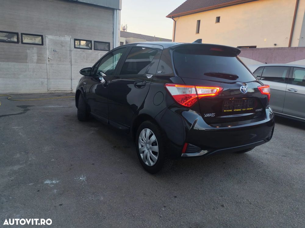 Toyota Yaris 1.5 VVT-i Y20 Club - 12