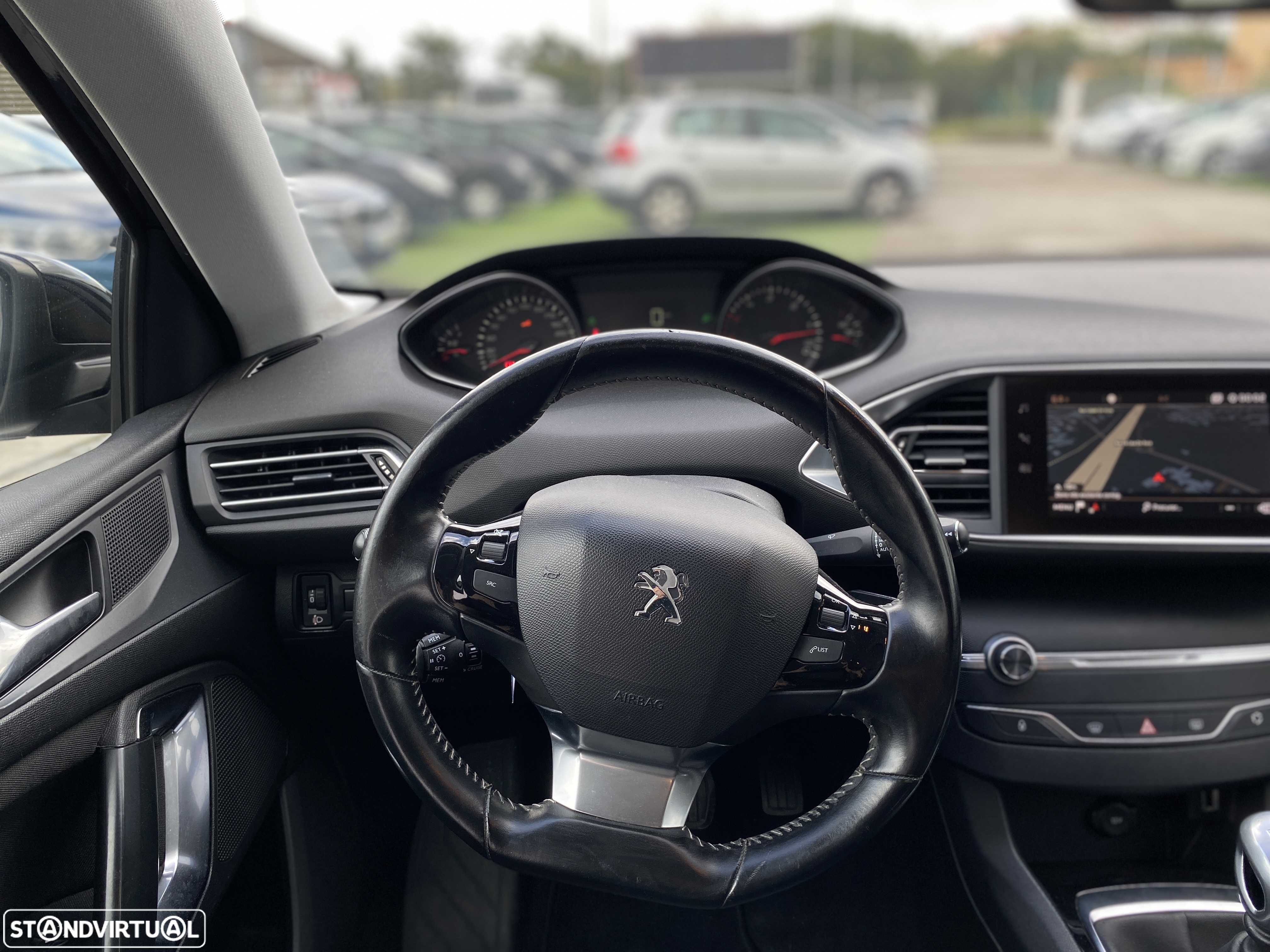 Peugeot 308 SW 1.5 BlueHDi Style - 26