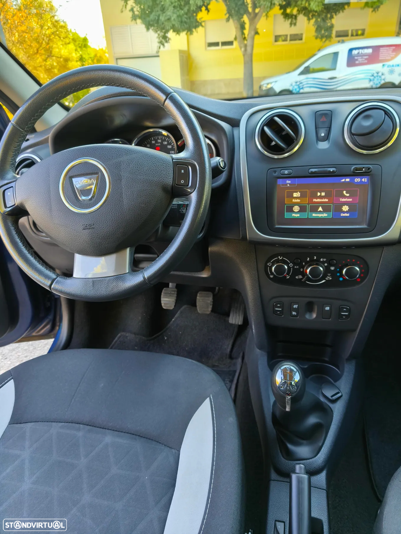 Dacia Sandero 0.9 TCe Stepway - 12