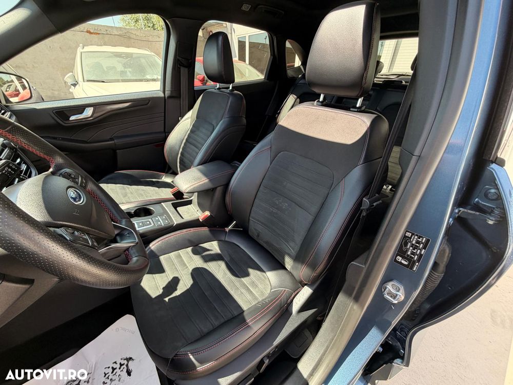 Ford Kuga 2.5 Duratec PHEV ST Line X - 19