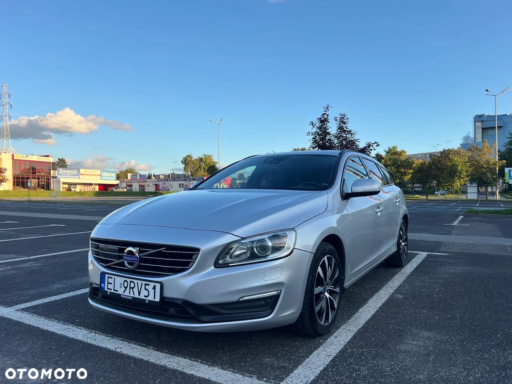 Volvo V60 D4 Geartronic Linje Svart - 1