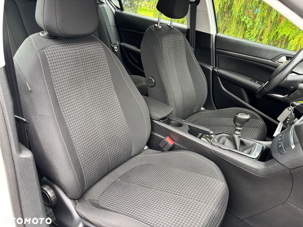 Peugeot 308 1.5 BlueHDi Active S&S - 18