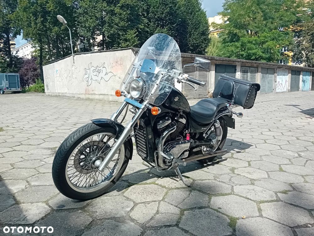 Suzuki Boulevard - 4