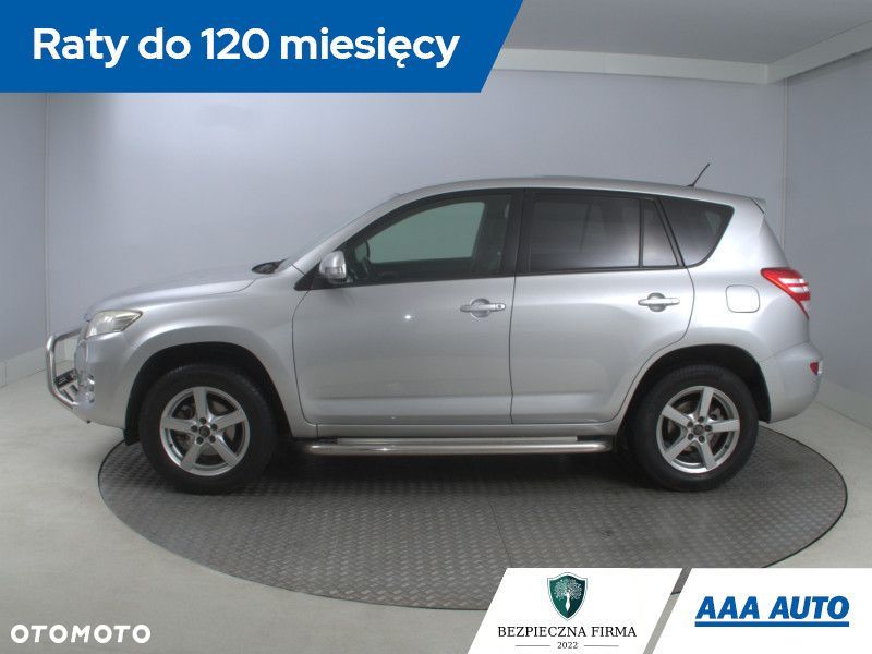 Toyota RAV4 - 4