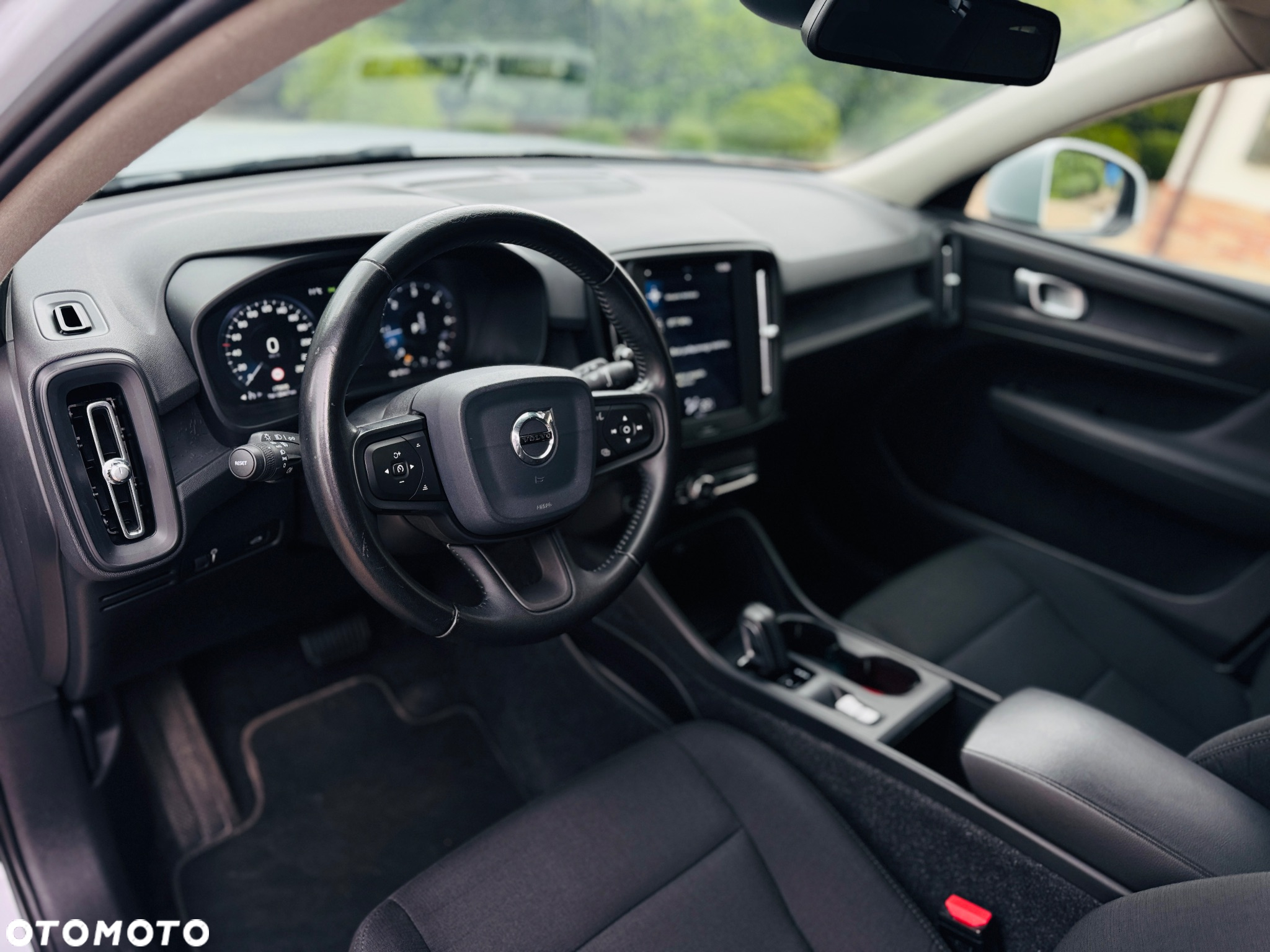 Volvo XC 40 D3 Momentum Pro - 6