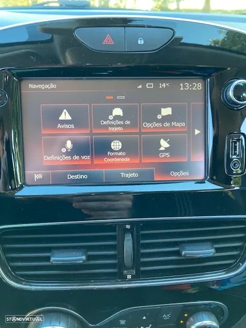 Renault Clio 0.9 TCE GT Line - 25