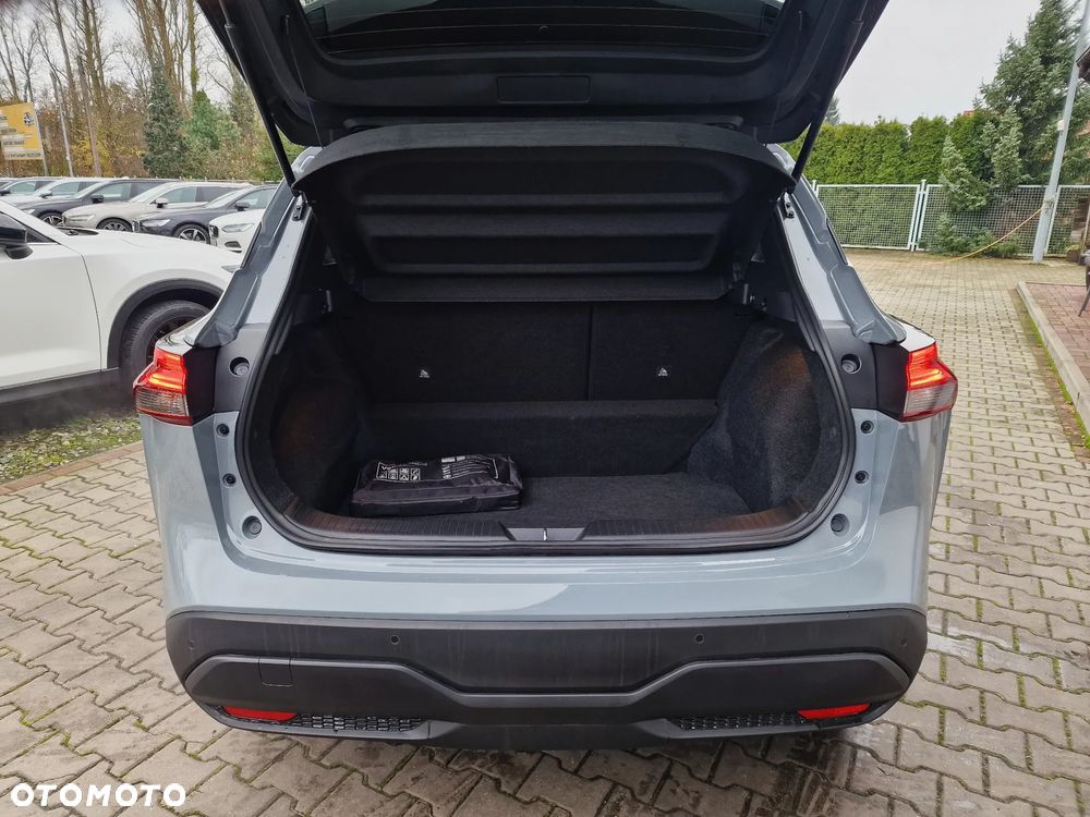 Nissan Qashqai 1.3 DIG-T MHEV N-Connecta - 17