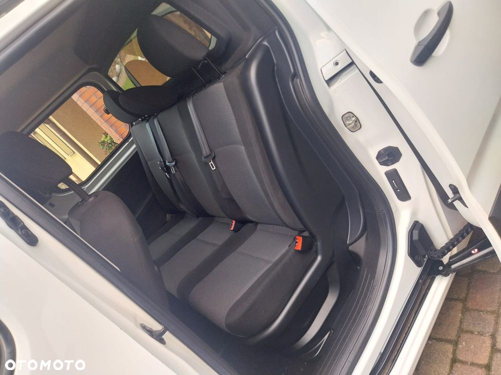 Opel Combo 1.5 D Start/Stop Ultimate - 19