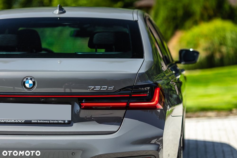 BMW Seria 7 - 15