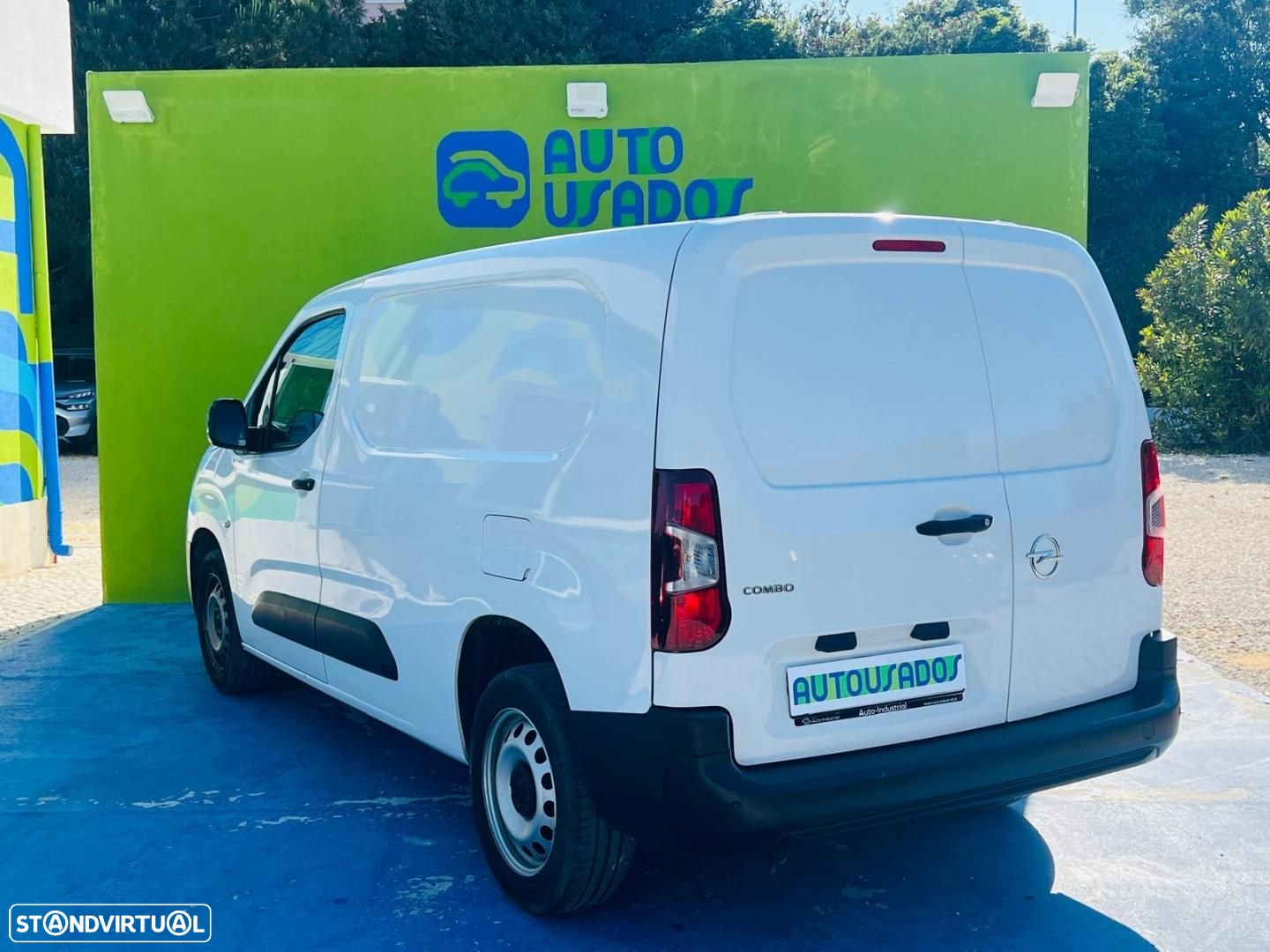 Opel Combo E15DT 100cv S/S L2H1 Enjoy - 4