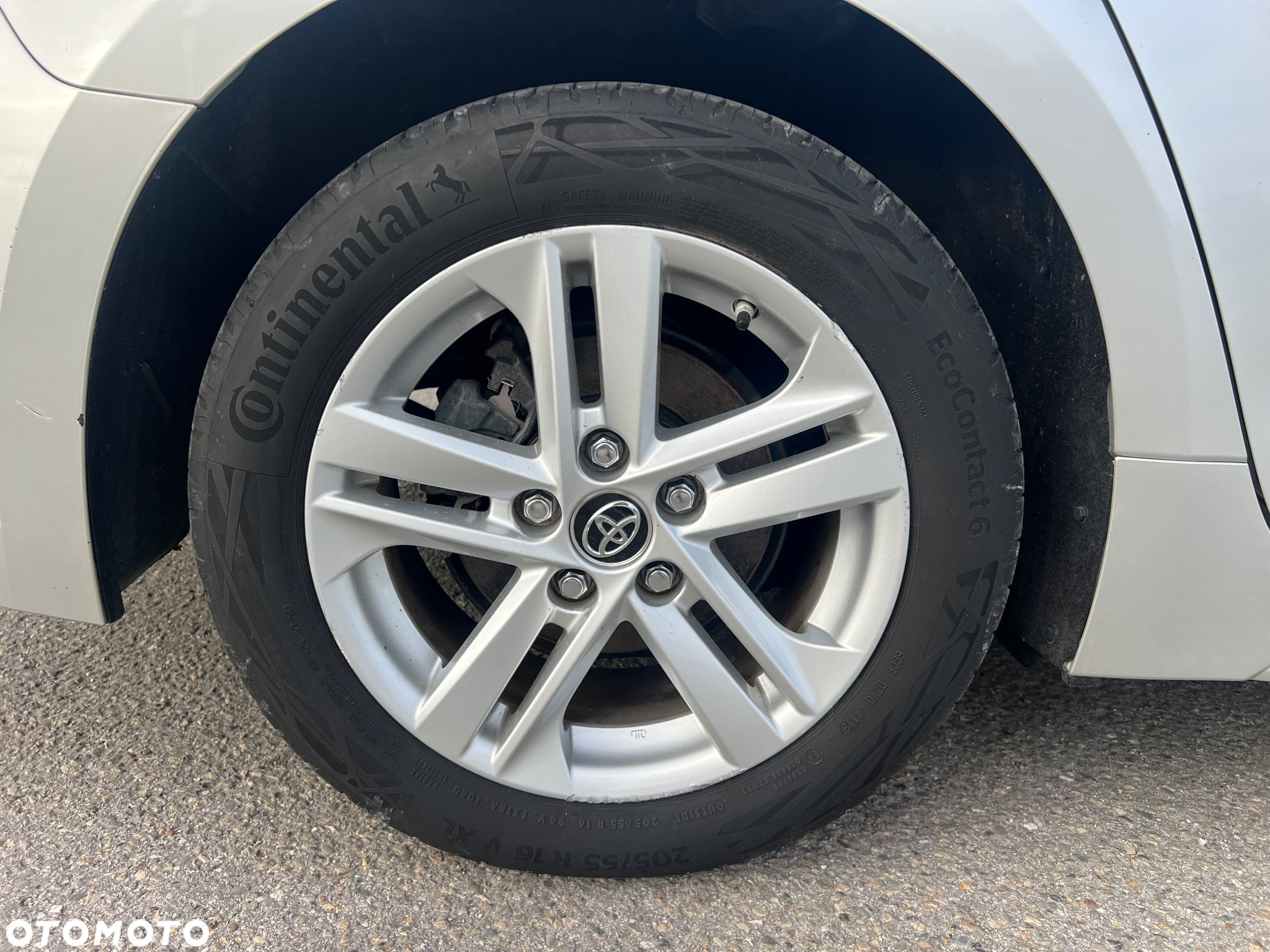Toyota Corolla 1.8 Hybrid - 4