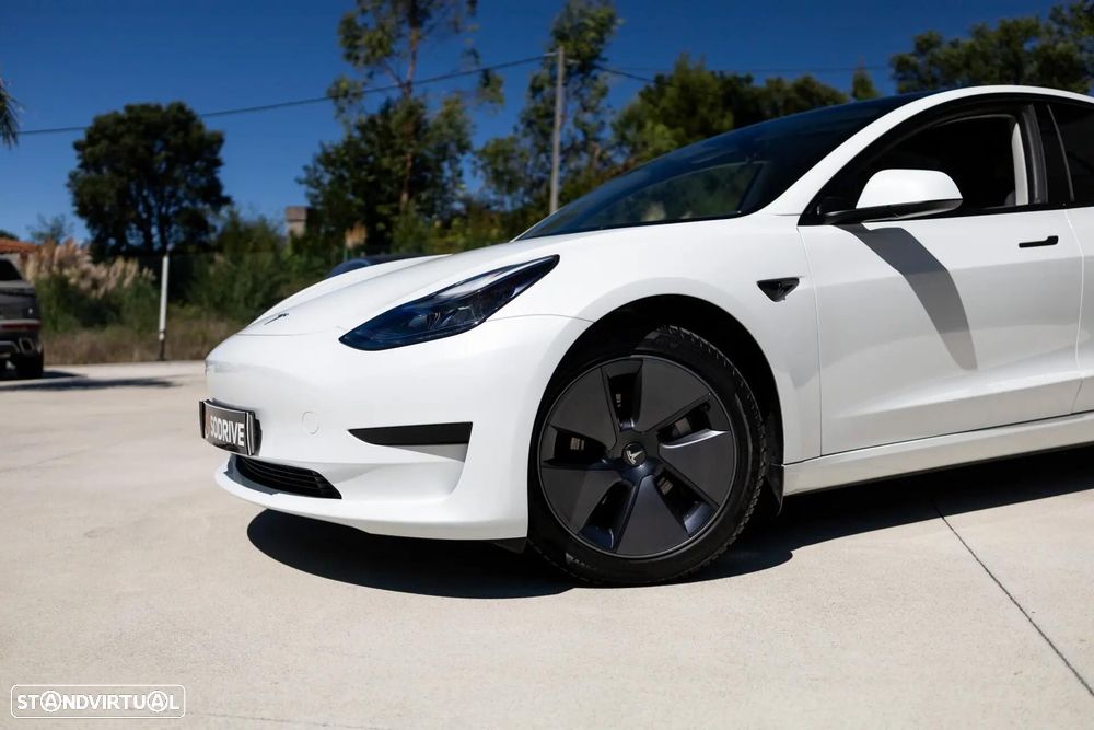 Tesla Model 3 Standard Range Plus RWD - 14