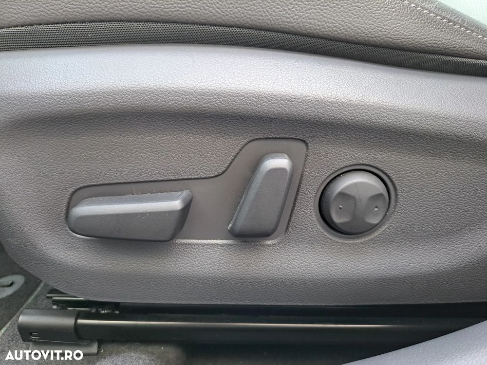 Hyundai IONIQ Plug-In Hybrid 1.6 141CP Exclusive - 19