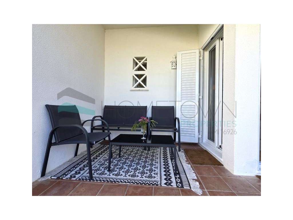 Apartamento T1 renovado em condomínio com piscina em Vilamoura - Grande imagem: 4/23