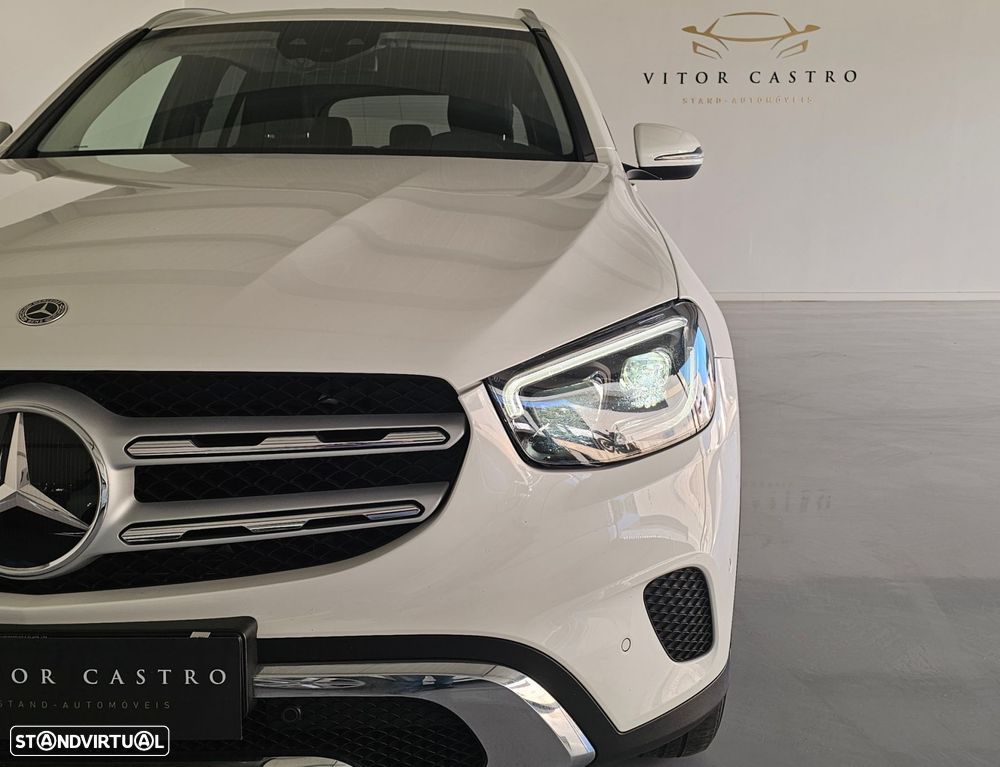 Mercedes-Benz GLC 300 - 21