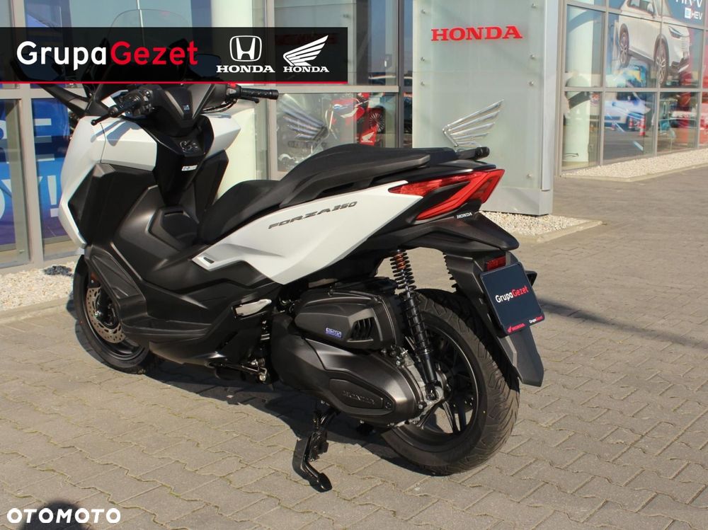 Honda NSS - 7