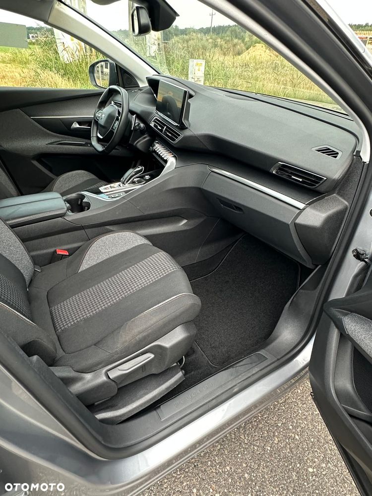 Peugeot 5008 BlueHDi 130 EAT8 Allure Pack - 11