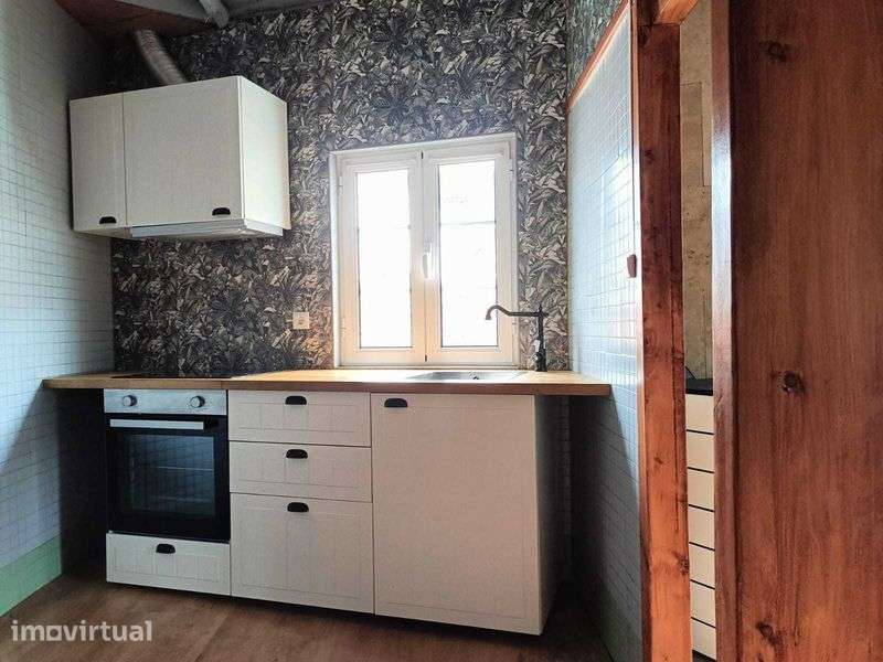 Casa/Moradia individual T1 em São Gião - Grande imagem: 2/7