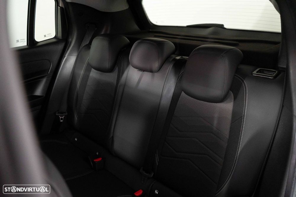 Jeep Avenger 54 kWh Summit - 11