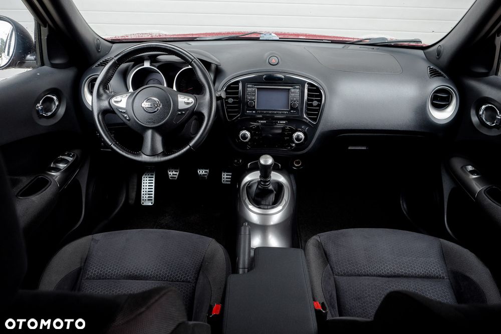 Nissan Juke 1.6 DIG-T Tekna - 32