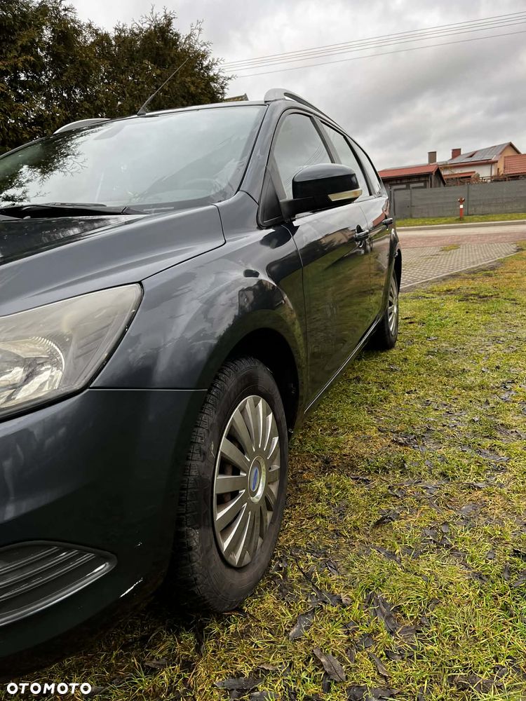 Ford Focus 1.8 FF Trend - 3