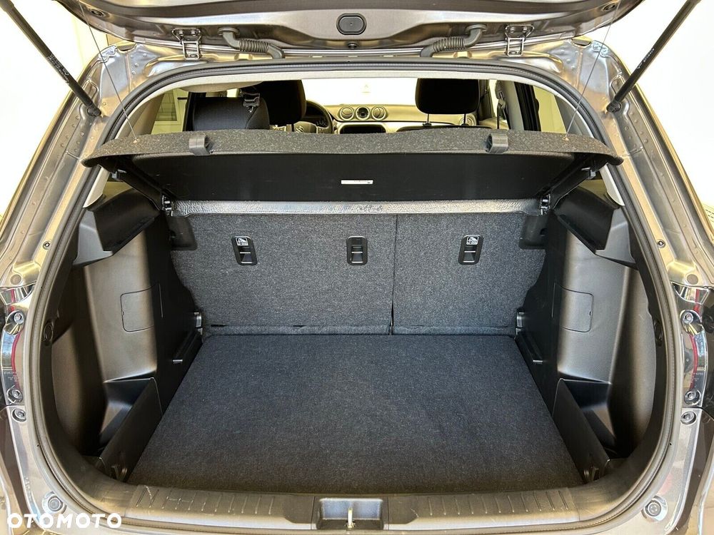 Suzuki Vitara - 17