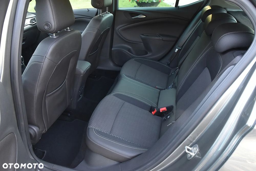 Opel Astra - 19