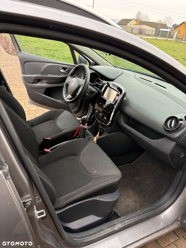 Renault Clio 1.5 dCi Alize - 8