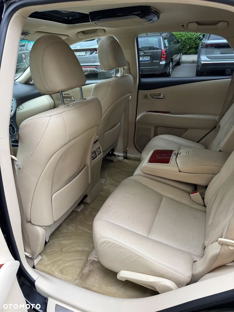 Lexus RX - 11