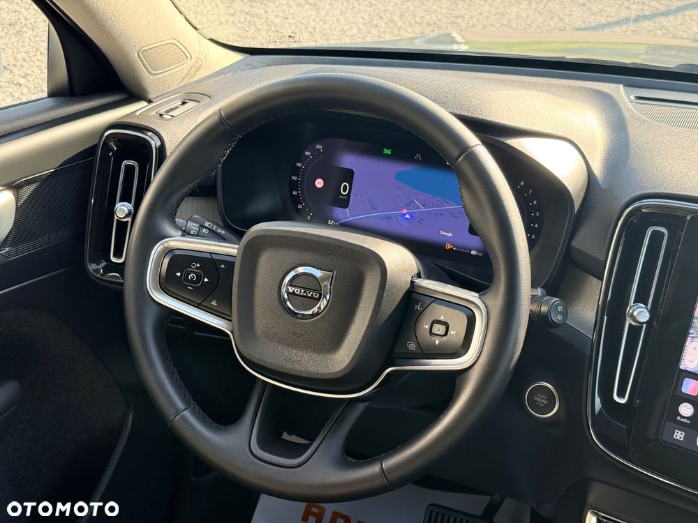 Volvo XC 40 - 22