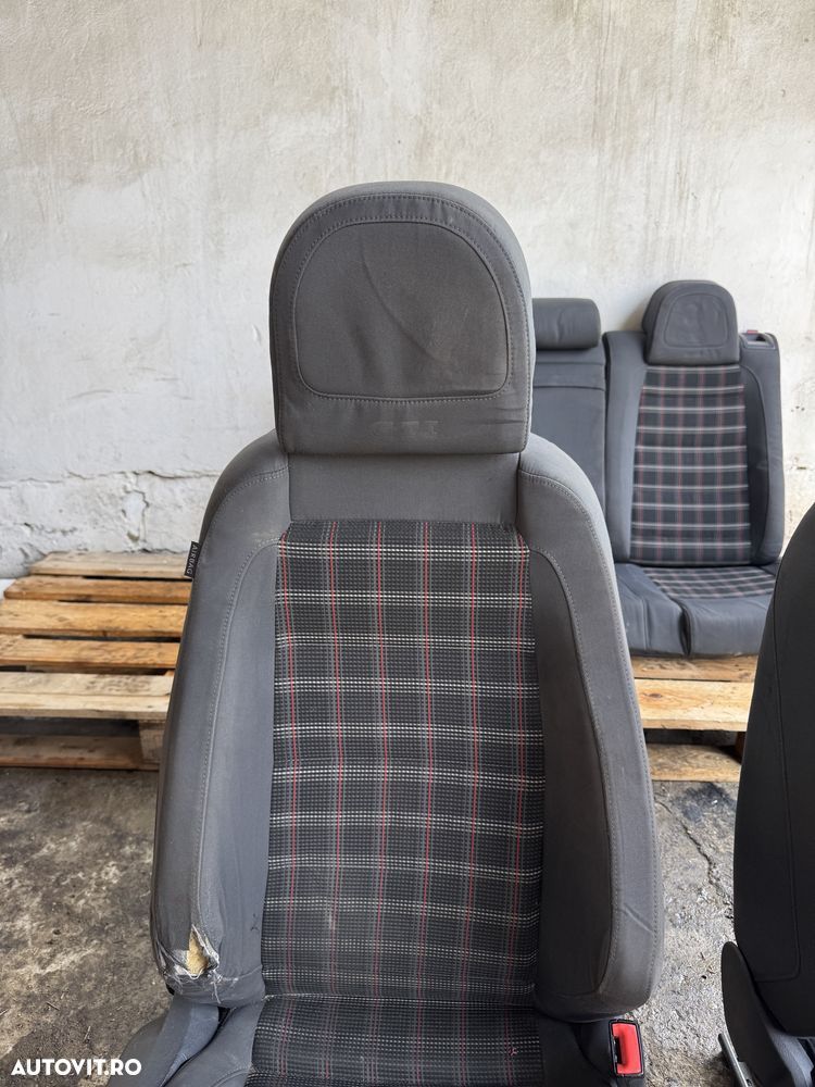 Interior volkswagen golf gti - 6