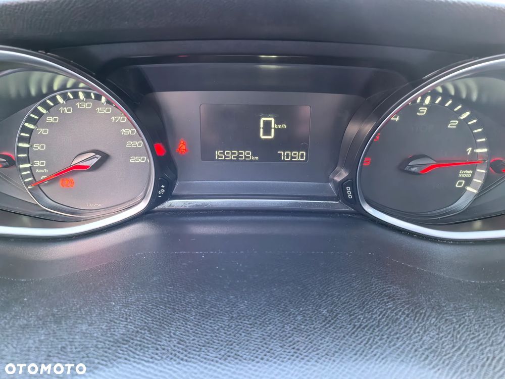 Peugeot 308 1.6 BlueHDi Allure S&S - 7