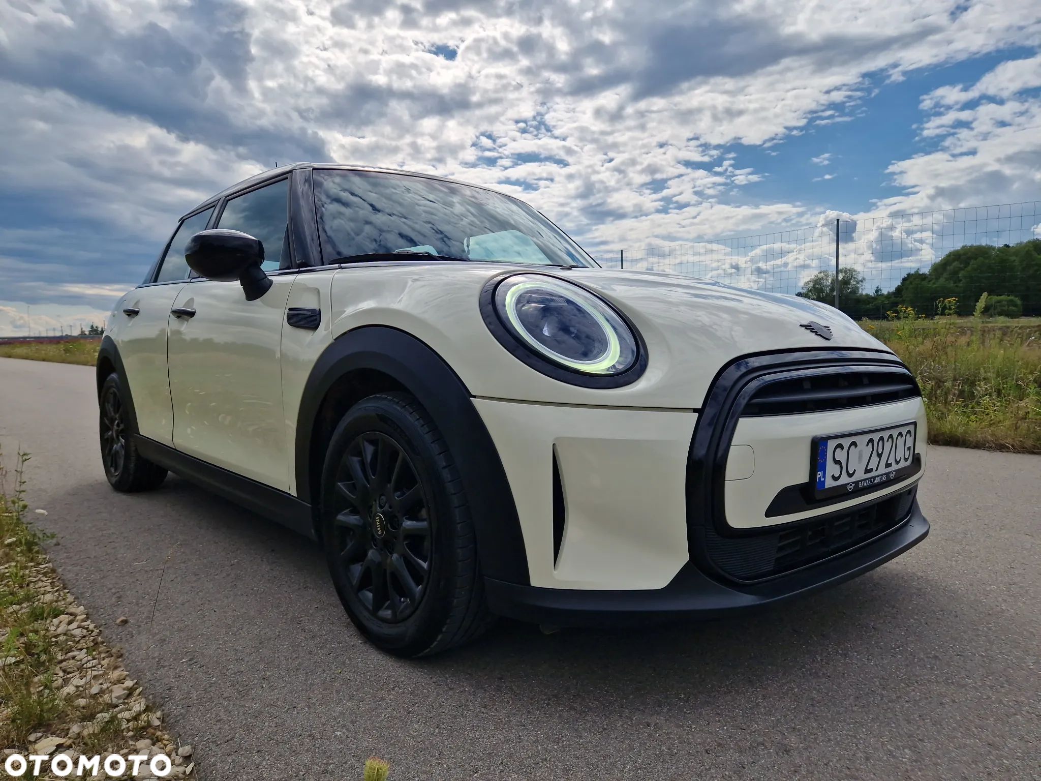 MINI Cooper - 1