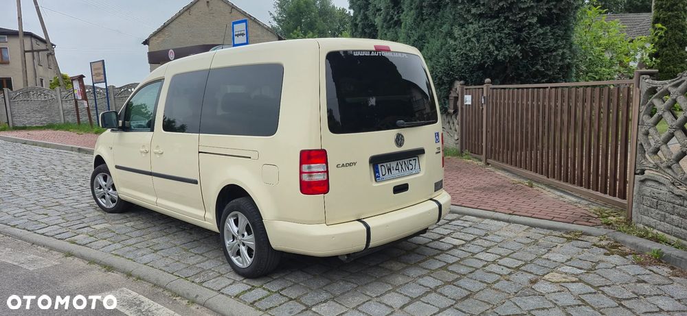 Volkswagen Caddy Maxi Comfortline - 4