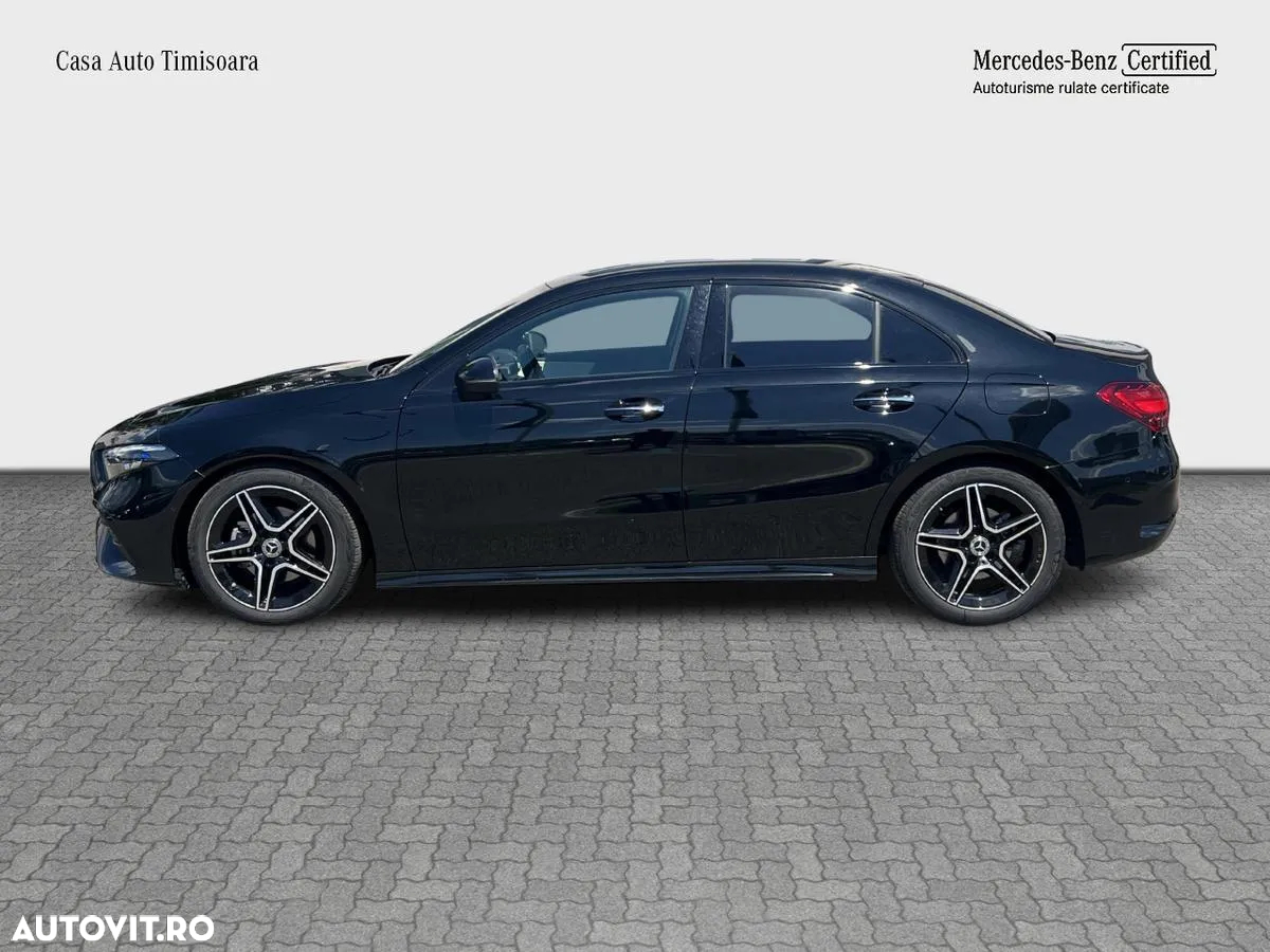 Mercedes-Benz A 200 MHEV 7G-DCT Sedan - 3
